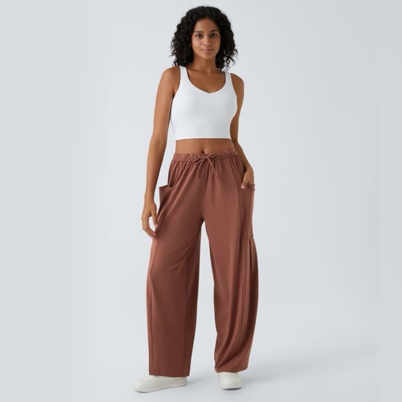 Halara Mid Rise Elastic Drawstring Palazzo Flowy Wide Leg Casual Pant!! NEW!! 💯 - Picture 1 of 6